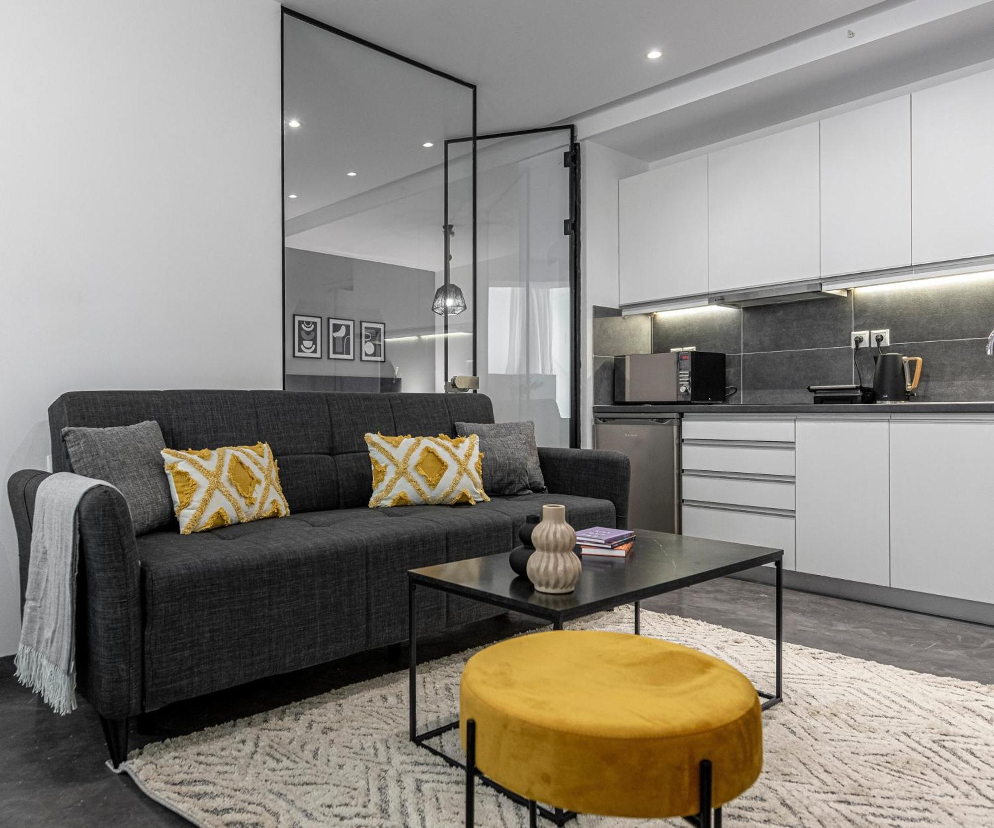Phaedrus Living: City Center Luxury Flat Loukianou Atena Exterior foto